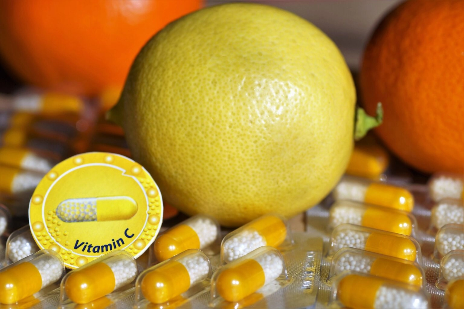 Liječnici otkrivaju deset neobičnih znakova da vam fali vitamina C